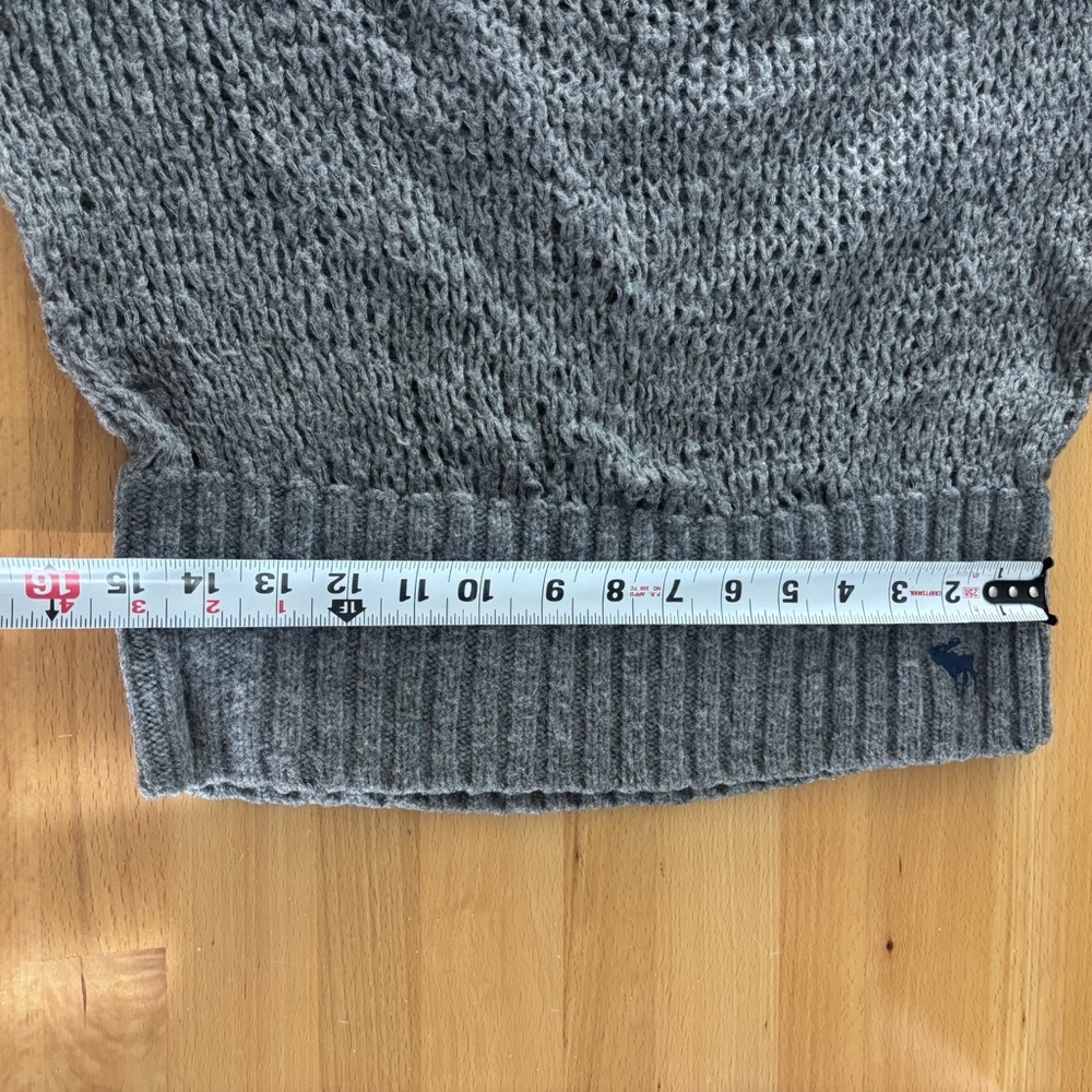 Abercrombie & Fitch Gray Off Shoulder Short Sleeve Knit Sweater Womens Large - Picture 9 of 9